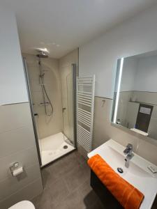 Ένα μπάνιο στο Haus am Wäldchen Wohnung 4