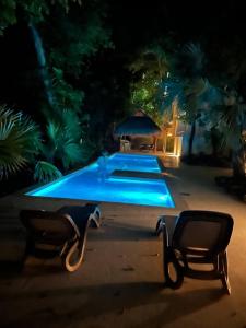 Kolam renang di atau dekat dengan Grand Sirenis- Paradise Escape +9 gambar