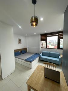 Postel nebo postele na pokoji v ubytování VM Apartment võng thị,The Lakeview - West Lake