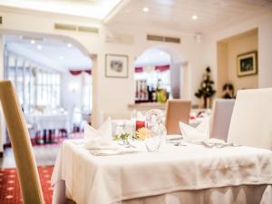 Posezení v ubytování Hotel Alpenjuwel