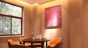 TV a/nebo společenská místnost v ubytování Jinjiang Inn Select Xi'an Hongmiaopo East Daxing Road