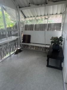 Balkón nebo terasa v ubytování Nomad house in Hin Kong