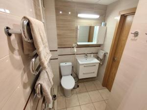 Φωτογραφία από το άλμπουμ του Horizon Apartment σε Ανικστσιάι