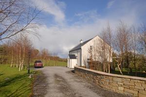 Galeriebild der Unterkunft Shamrock Cottage in Aghnablaney