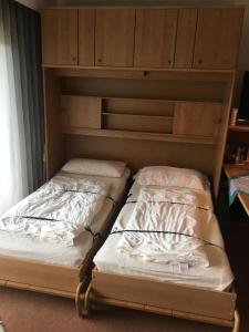 Postel nebo postele na pokoji v ubytování Parkwohnanlage Atlantic App. 228, Fam. Schläfke