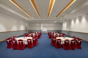 Konferenční prostory v ubytování Ramada Plaza by Wyndham Jammu Vijaypur