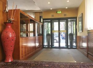 Vstupní hala nebo recepce v ubytování Hotel Excelsior Pavia