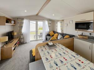 Μια τηλεόραση ή/και κέντρο ψυχαγωγίας στο Sandy Paws - Uk45511