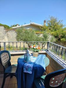 Balkón nebo terasa v ubytování Heleni Apartment