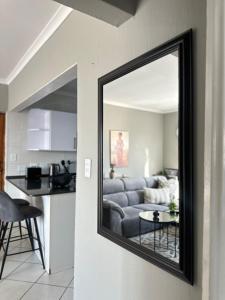 Η κουζίνα ή μικρή κουζίνα στο Modern Retreat in Randburg Near Northgate