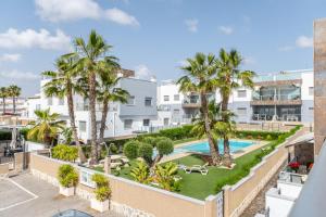 Hồ bơi trong/gần Villa Bahati