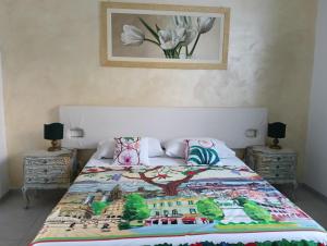 热那亚Prie De Mä的一间卧室，床上铺着被子