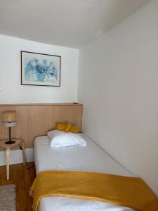 Postel nebo postele na pokoji v ubytování Lemon