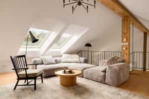 Et opholdsområde på Forest Retreat- Serene 160m2 with Forest Views