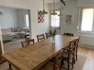 Χώρος καθιστικού στο Maison 10 min a pied de la mer