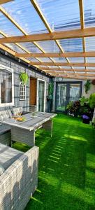 Zahrada ubytování Cozy cottage in Bandon