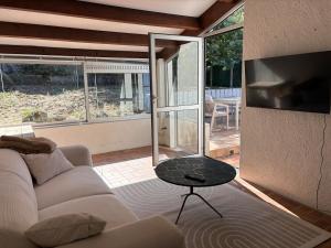 Μια τηλεόραση ή/και κέντρο ψυχαγωγίας στο Villa Marcus