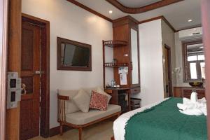 Gallery image of Jasmine Central Luangprabang in Luang Prabang +20 photos