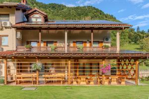 Gallery image of Tourist Farm Pri Kafolu in Tolmin