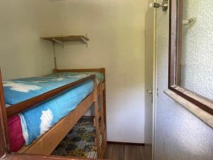 Postel nebo postele na pokoji v ubytování Appartement tennis randonnées - Gresse en Vercors - Résidence les Centaures