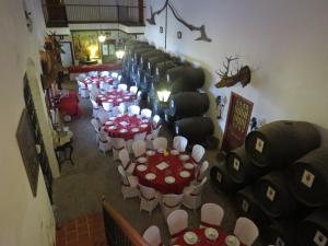 an overhead view of a dining room with tables and chairs at Sol de Balbaina in El Puerto de Santa María