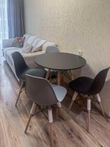 Posezení v ubytování Crystal Resort Room 310 + 9 fotografií