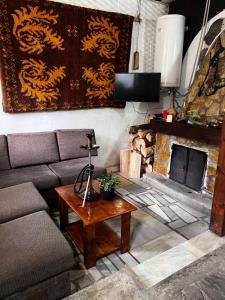 Fotografie z fotogalerie ubytování Вила Еделвайс v destinaci Dobriniště