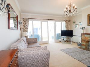 TV a/nebo společenská místnost v ubytování Pipers