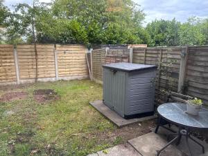 Zahrada ubytování 3 Bed Entire House - Runcorn