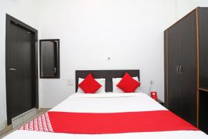 Fotografie z fotogalerie ubytování Hotel O Mid Town Ojus Tower v destinaci Rudrapur