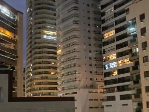 Το κτήριο όπου στεγάζεται  το διαμέρισμα