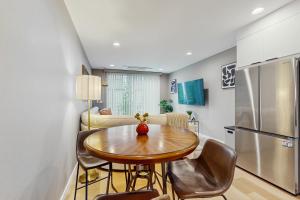 Gallery image of Rainier Valley Retreat in Seattle