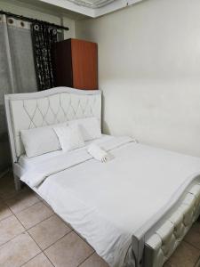 Gallery image of Sunsrise Studio, Hourly Rate from Kes 700 per Hour, Call 0742,192,500, Nairobi CBD in Nairobi