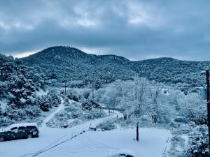 Cloudcroft Hostel durante el invierno