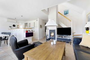 Afbeelding uit fotogalerij van Idyllic Holiday Home By Beach And Nature in Bro