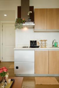 Φωτογραφία από το άλμπουμ του Modern Rustic Home Staycation στη Μανίλα