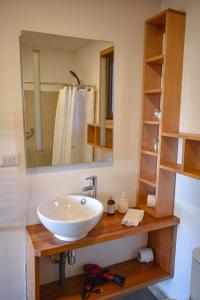 Ένα μπάνιο στο Hotel Patagonia House +89 φωτογραφίες