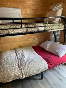 Gambar di galeri bagi Wasaga Beach Bunkie 6 di Wasaga Beach
