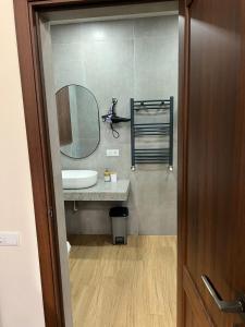 A bathroom at Dom Adonis