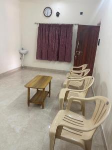 Ảnh trong thư viện ảnh của Siva Poornima Stay Tiruvannamalai ở Tiruvannāmalai