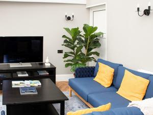 Televiisor ja/või meelelahutuskeskus majutusasutuses Captain's Cottage