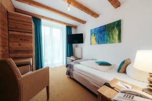 โทรทัศน์และ/หรือระบบความบันเทิงของ Seehotel Schlierseer Hof