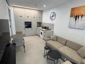 Kuchyň nebo kuchyňský kout v ubytování bnb 360-115 + 4 fotografie