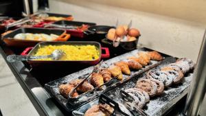Makanan di atau berdekatan hotel