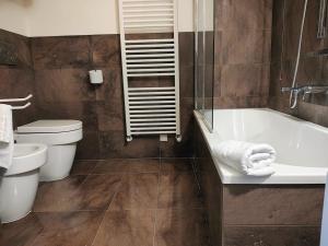 Gallery image of Luxury apartment in Florence in Florence +37 photos