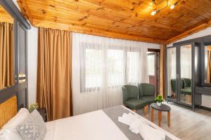 Postel nebo postele na pokoji v ubytování Lagertha Hotel Taksim