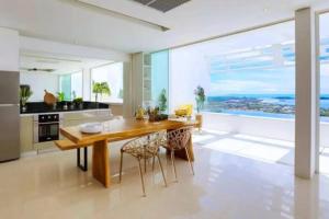 Η κουζίνα ή μικρή κουζίνα στο 3BR - Luxury Samui Oceanview