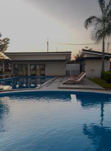 Πισίνα στο ή κοντά στο Entire Home or Room for rent
