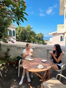 Επισκέπτες που μένουν στο The Luzia House