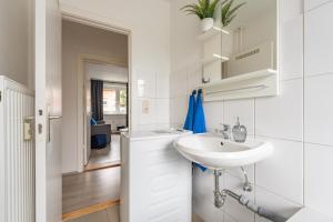 Ένα μπάνιο στο Apartmenthaus in Neumünster +51 φωτογραφίες